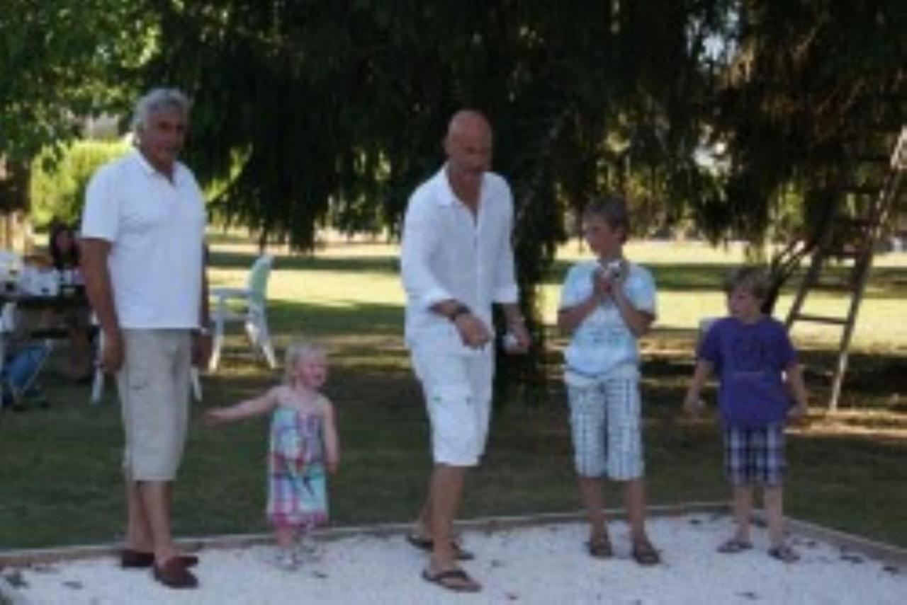 فيلا Domaine Des Hirondelles Saint-Vincent-de-Cosse المظهر الخارجي الصورة