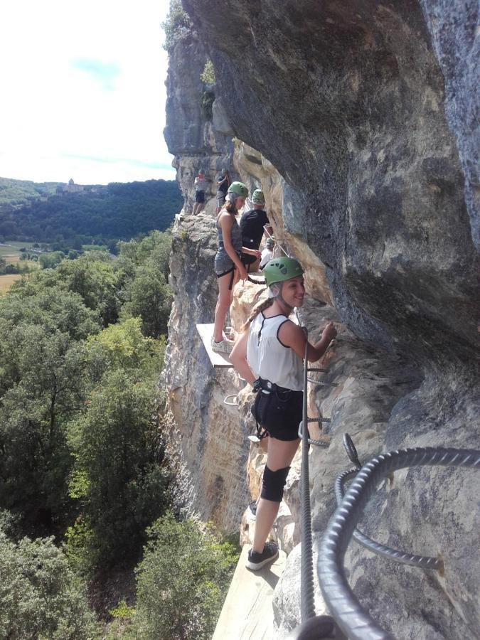 فيلا Domaine Des Hirondelles Saint-Vincent-de-Cosse المظهر الخارجي الصورة