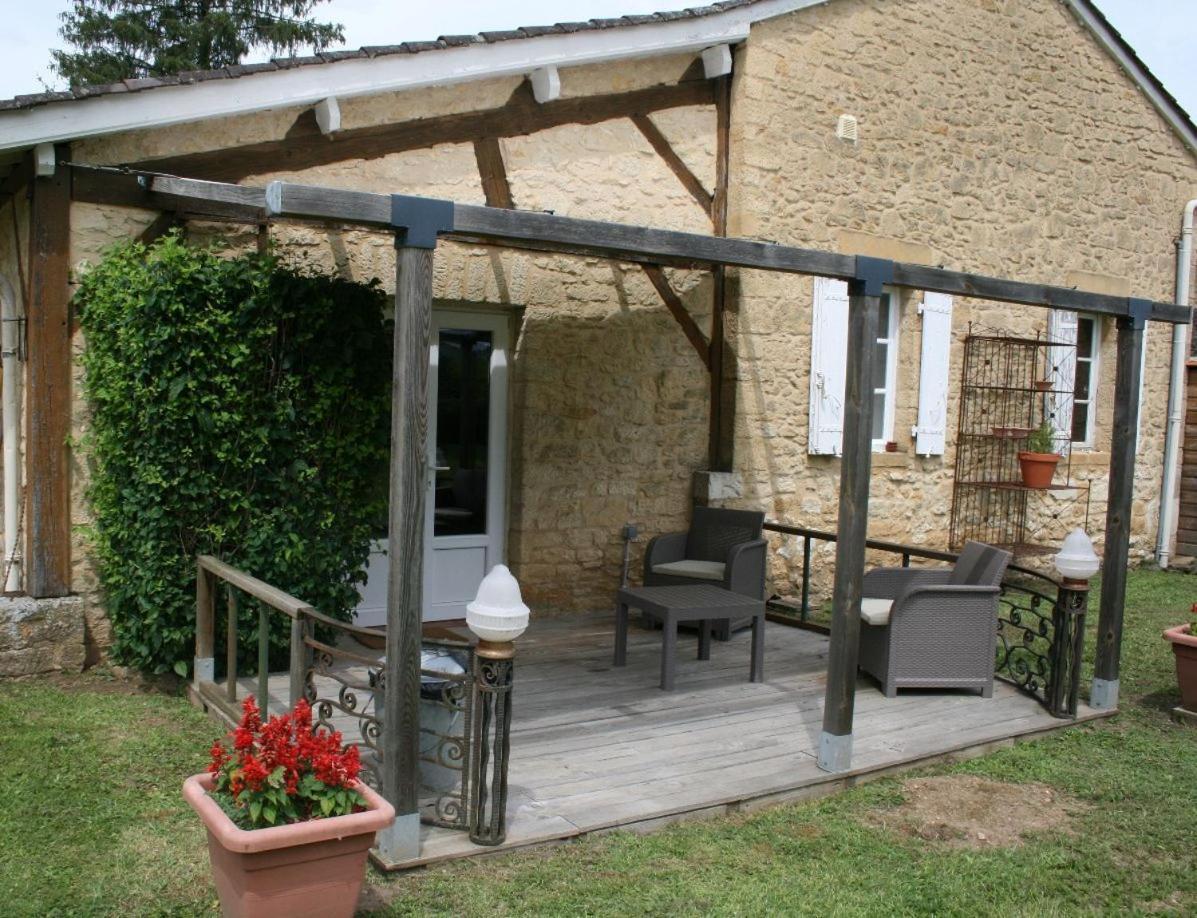 فيلا Domaine Des Hirondelles Saint-Vincent-de-Cosse المظهر الخارجي الصورة