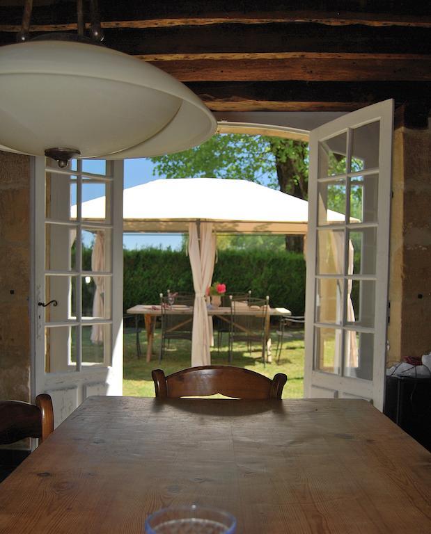 فيلا Domaine Des Hirondelles Saint-Vincent-de-Cosse الغرفة الصورة